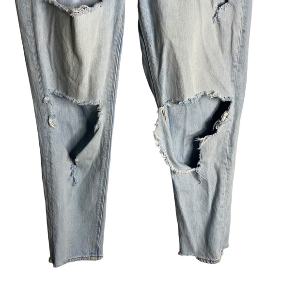 American Eagle Women's Light Wash Distressed High Waisted Mom Jeans - Picture 3 of 9